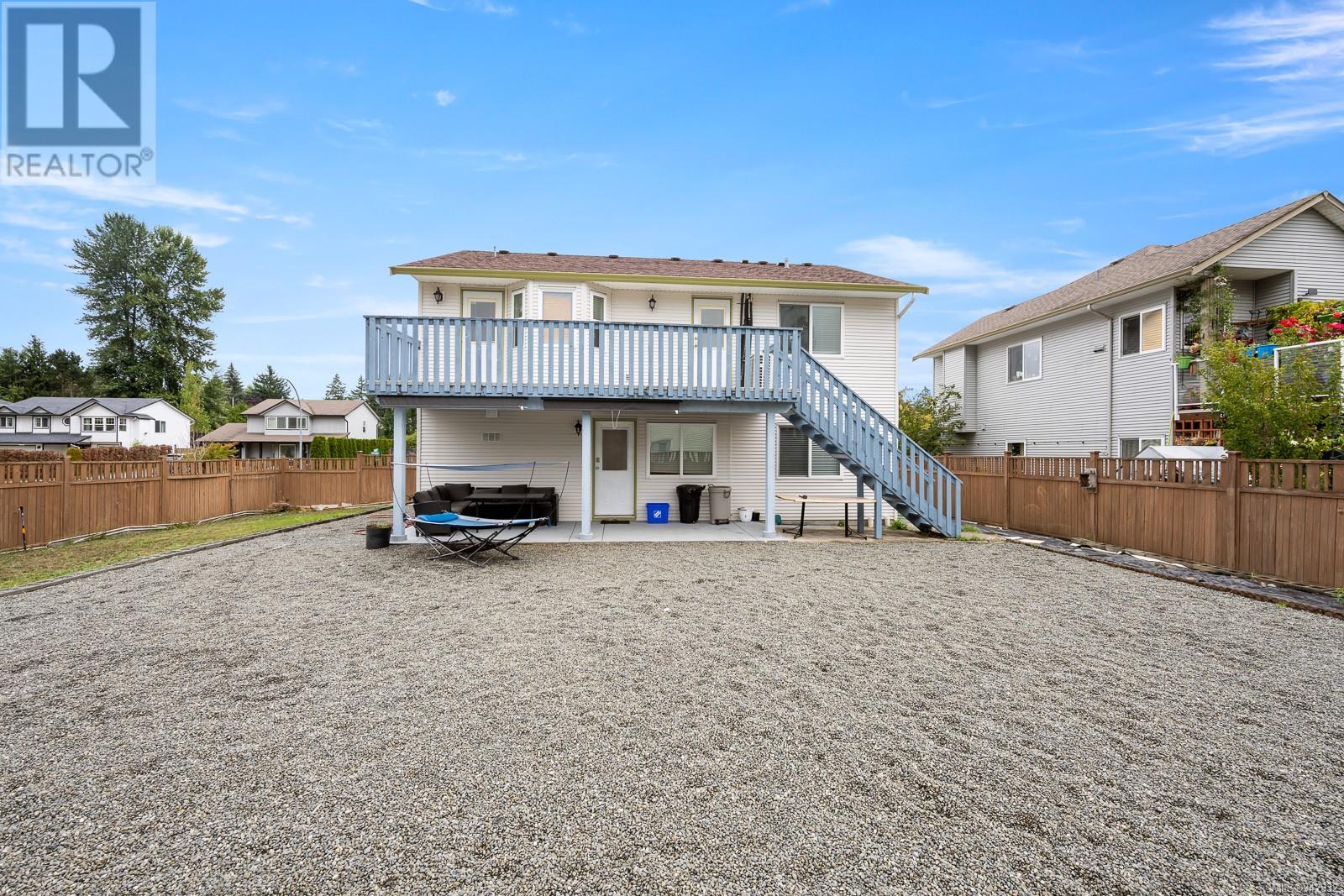 2815 STEWART Ave