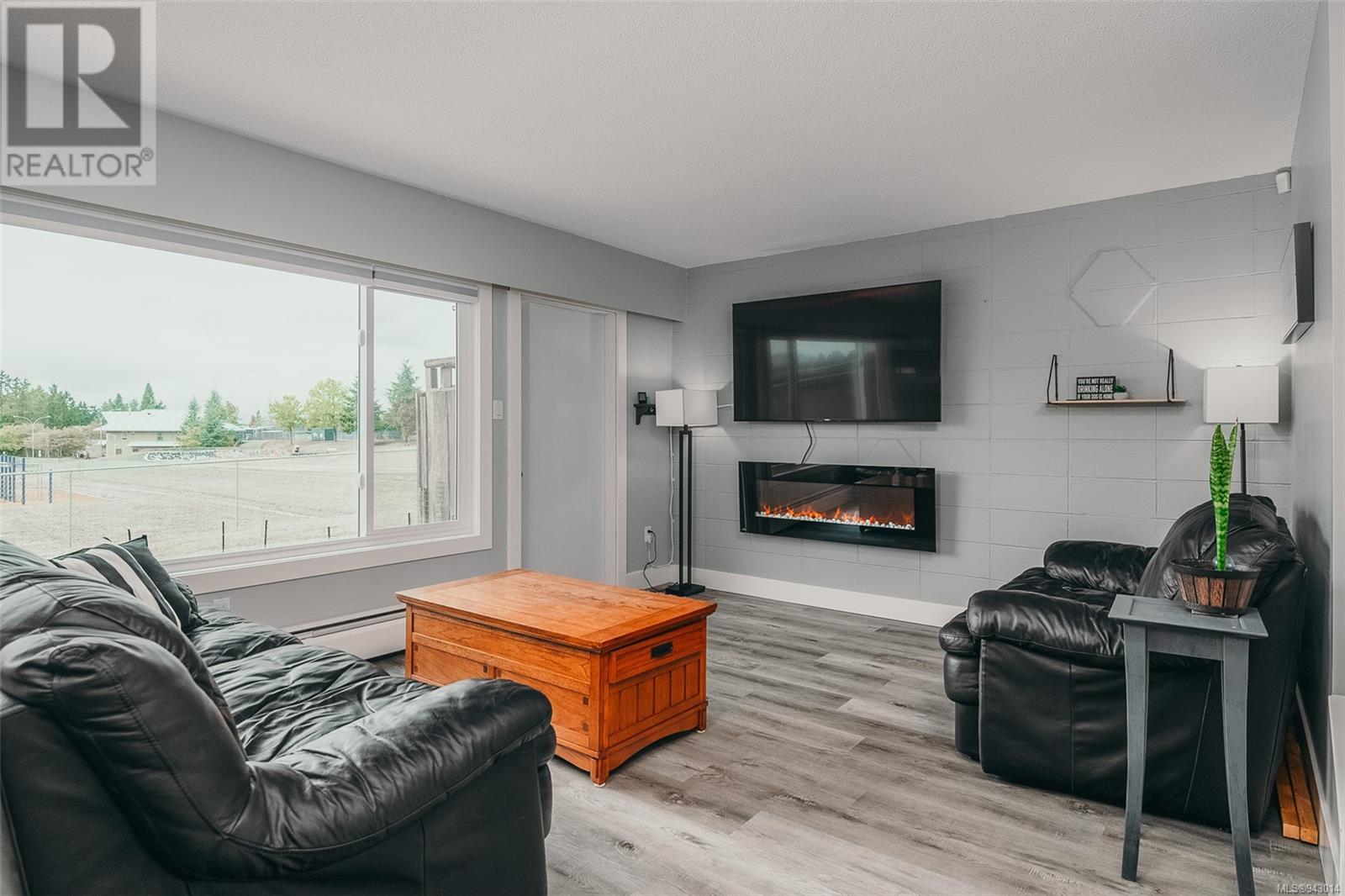 35 4110 Kendall Ave, #35