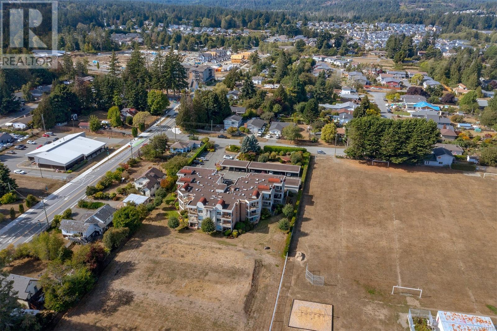 207 6585 Country Rd, #207