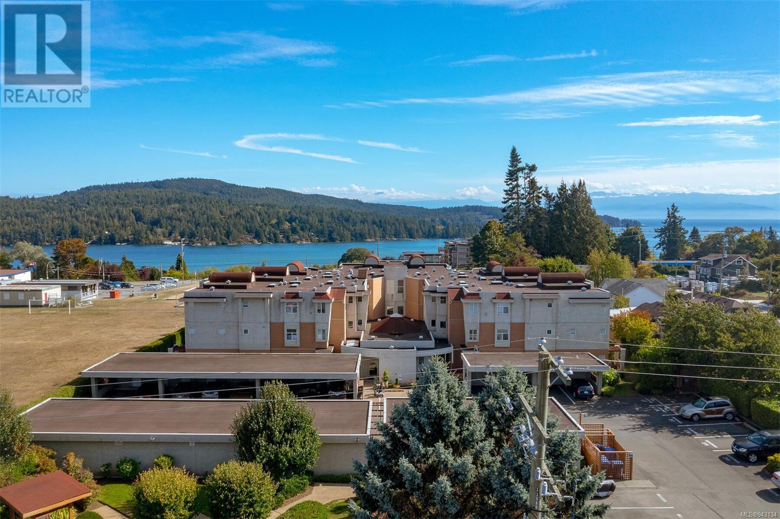 207 6585 Country Rd, #207