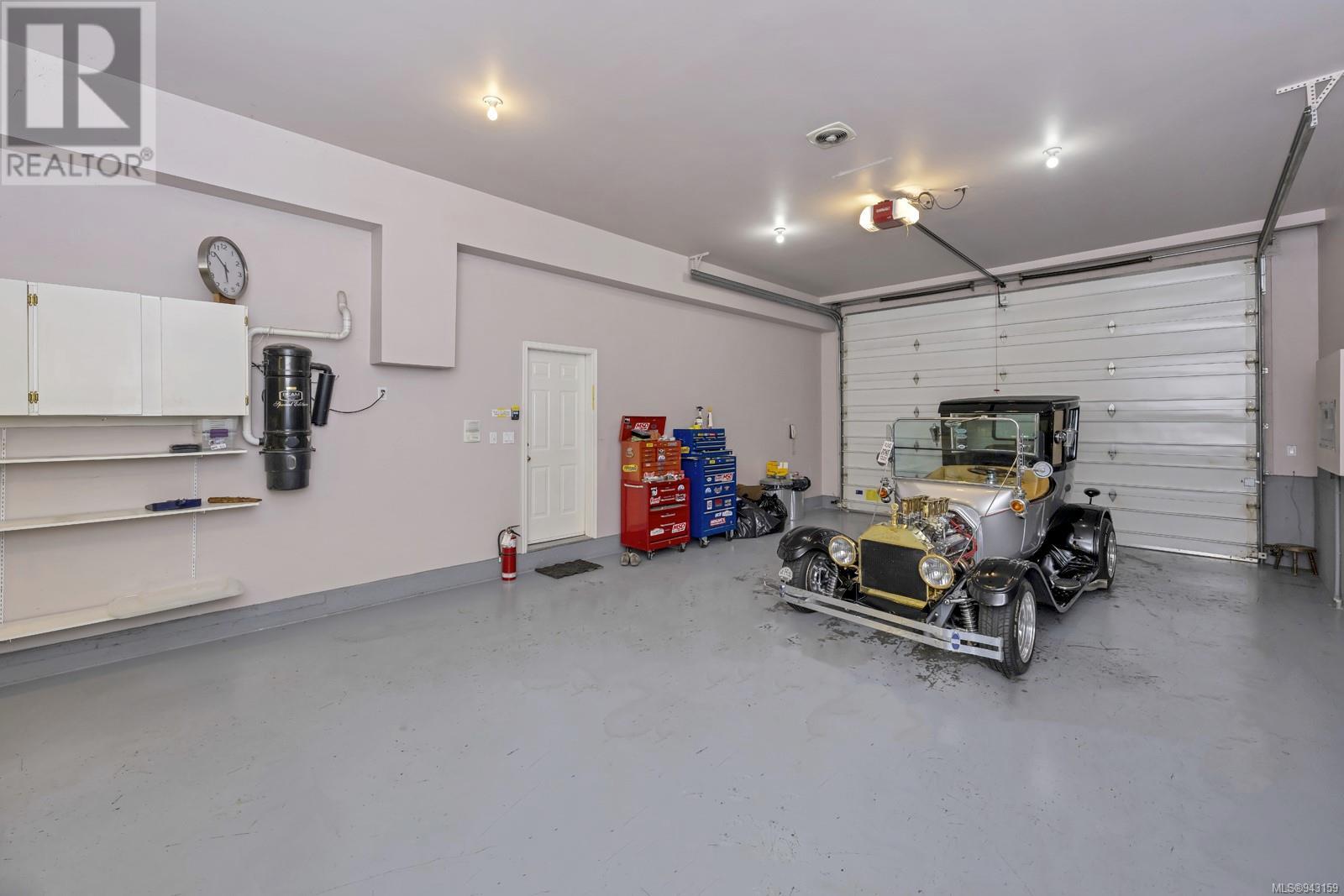 397 Constance Ave