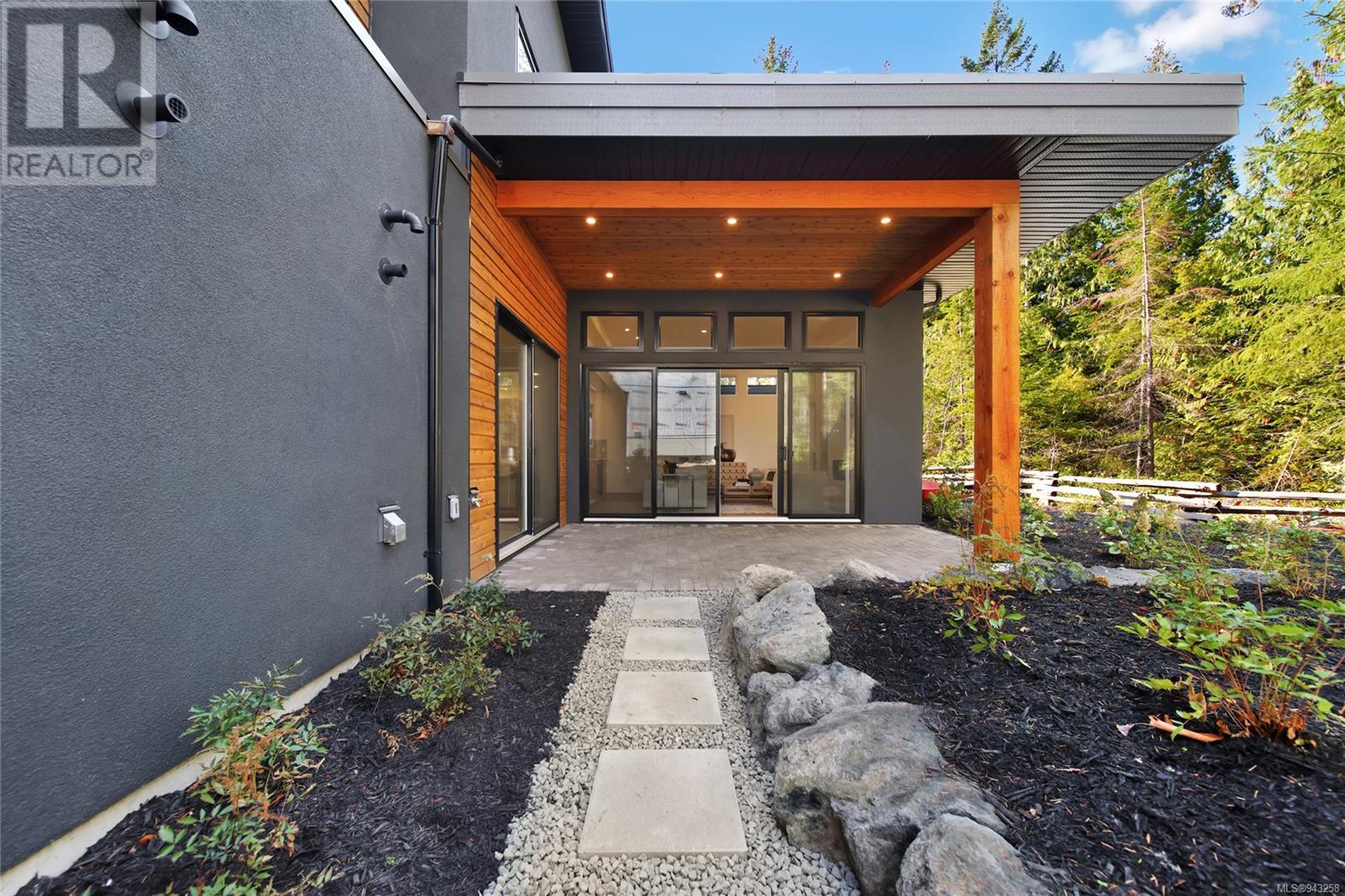 3905 Olympian Way