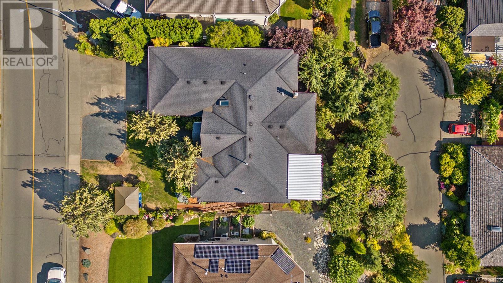 1477 Valley View Dr