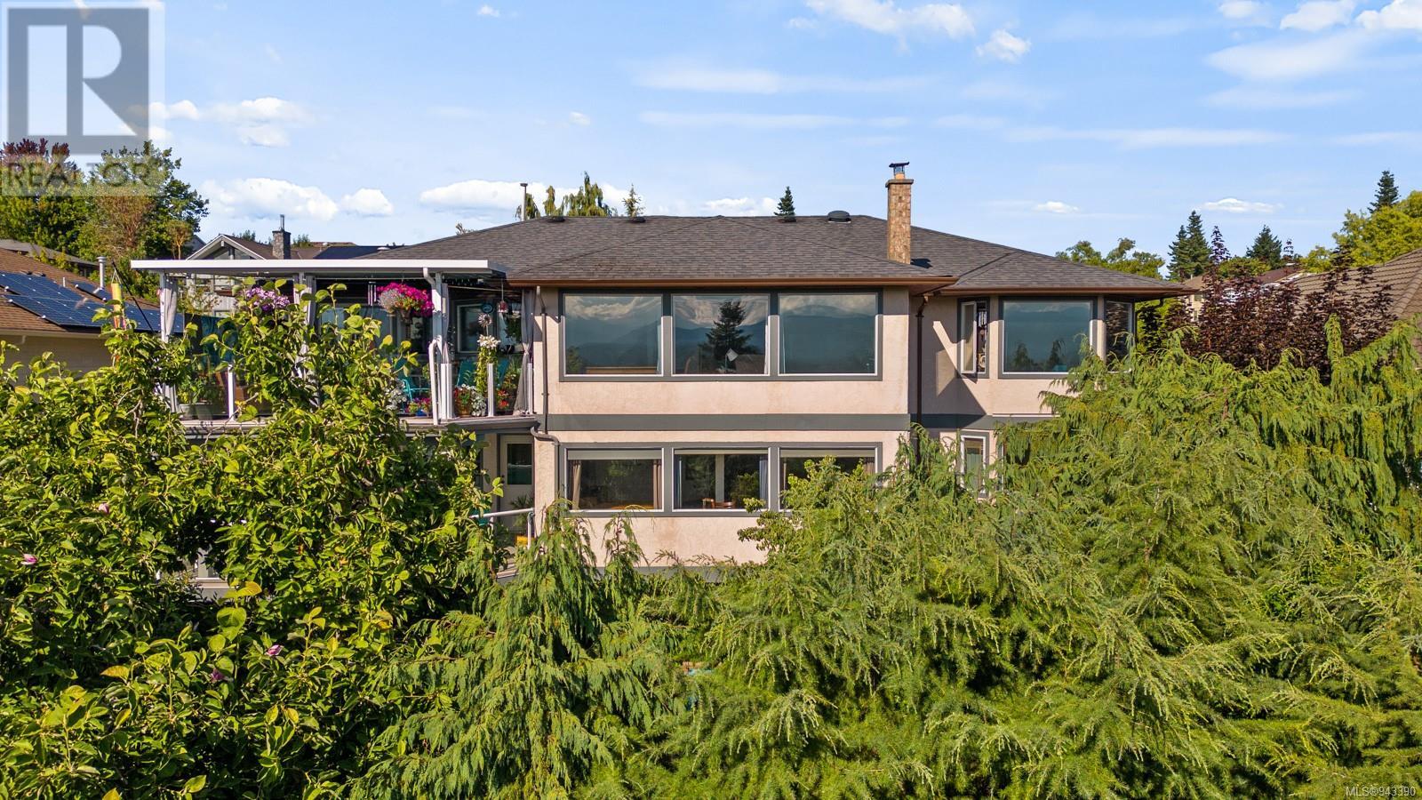 1477 Valley View Dr