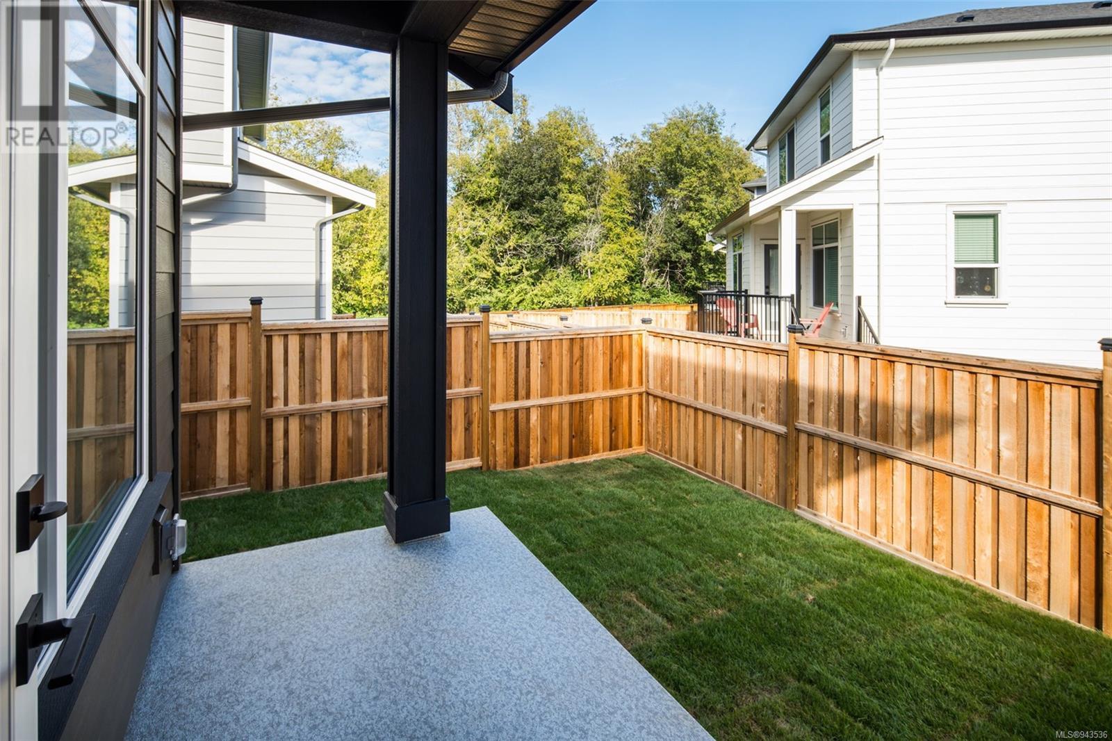 2279 Evelyn Lane
