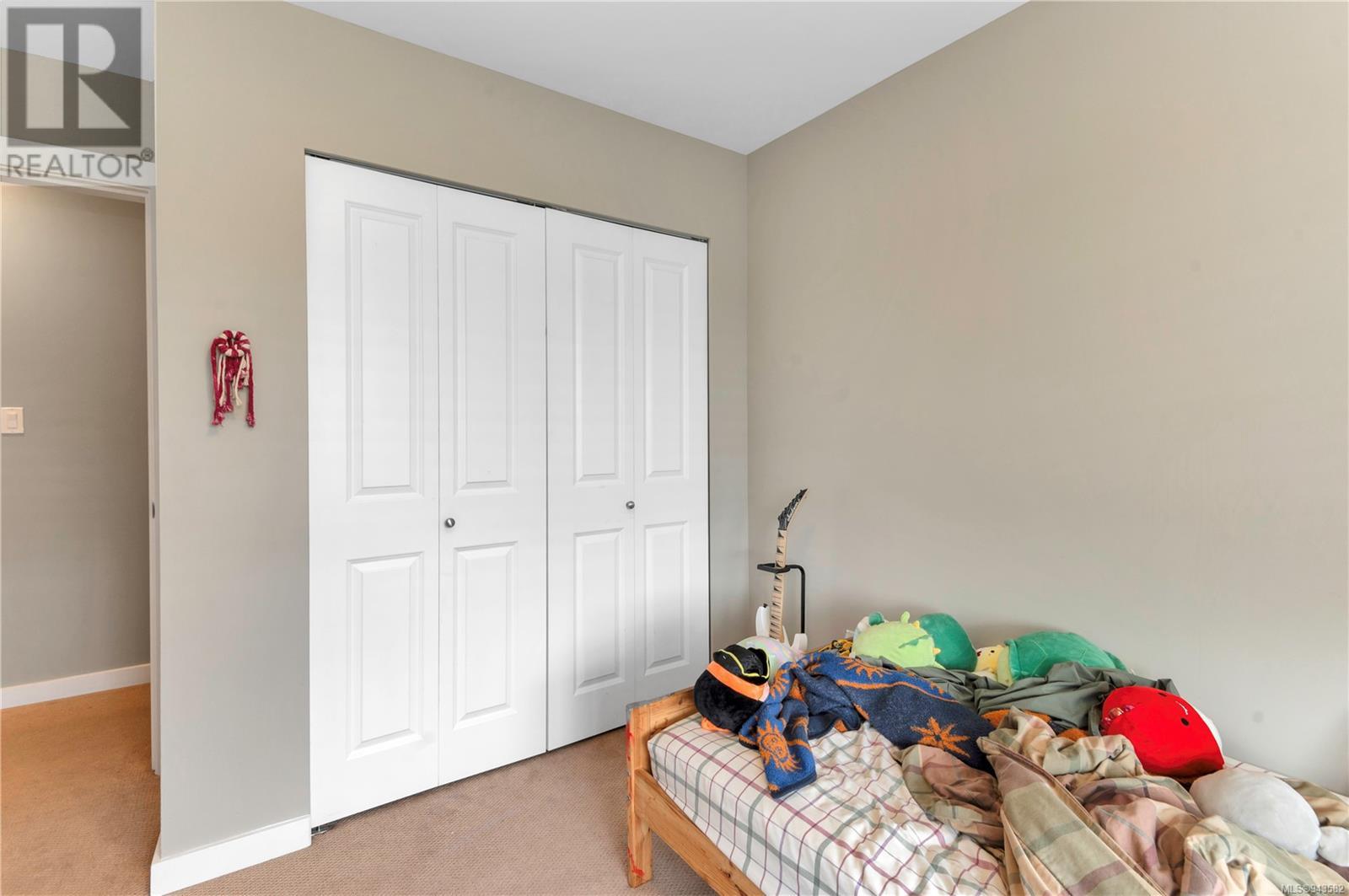 C 390 Carolyn Rd, #C