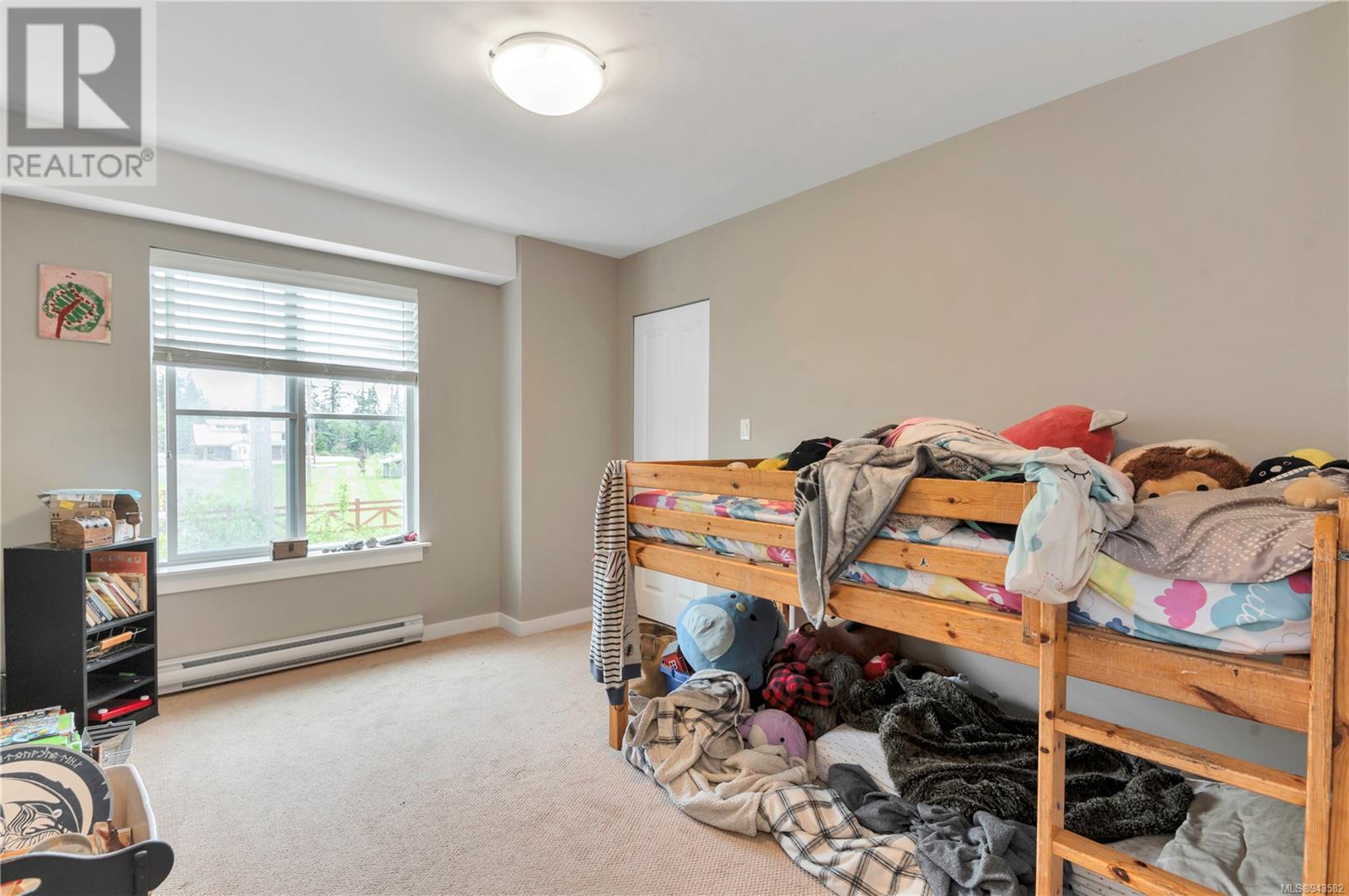 C 390 Carolyn Rd, #C