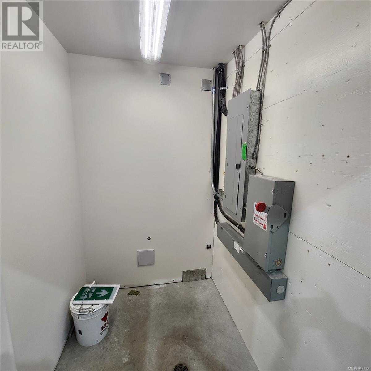 5 4905 Cherry Creek Rd, #5