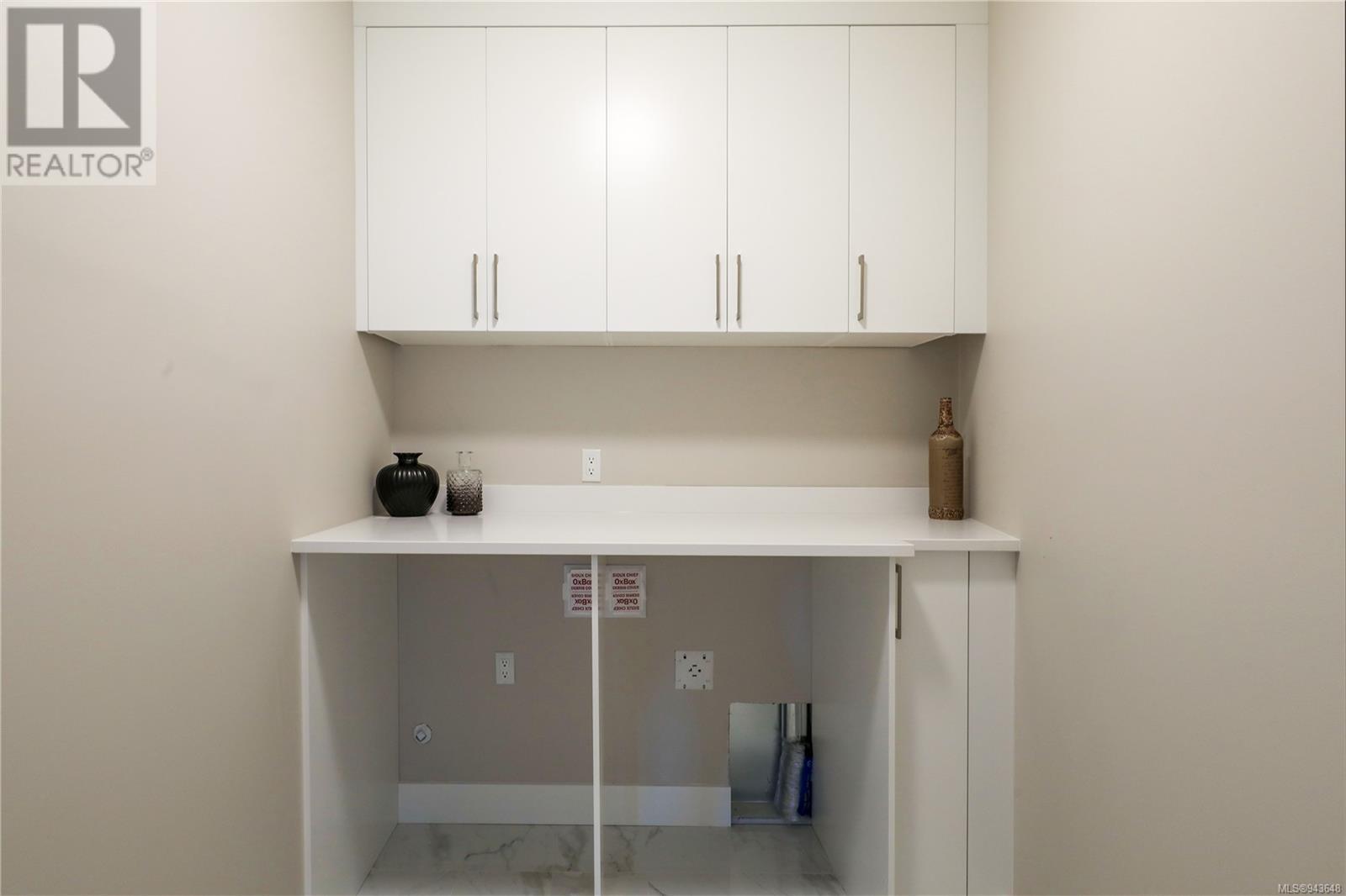 1168 Silversmith Pl