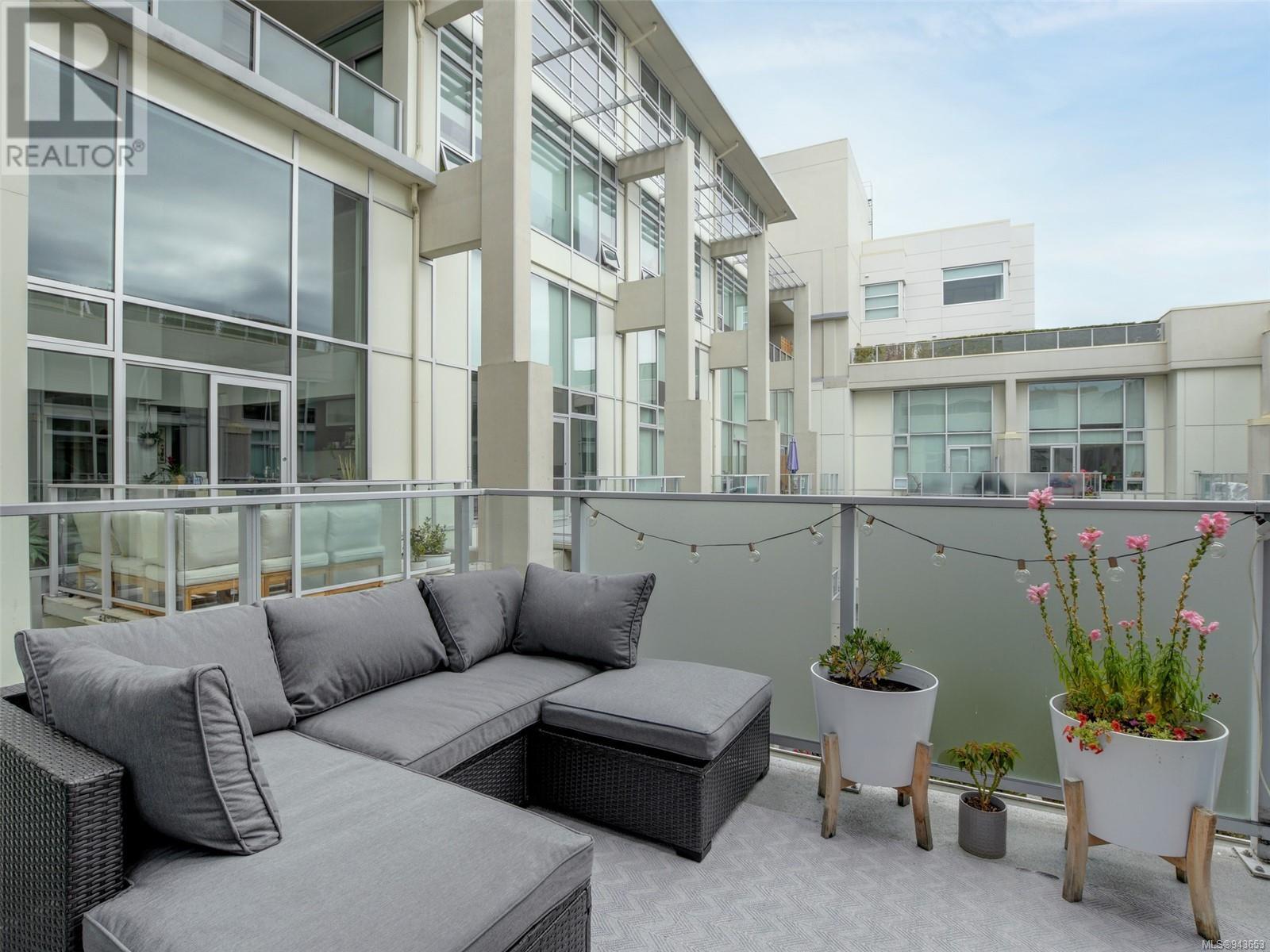 429 770 Fisgard St, #429