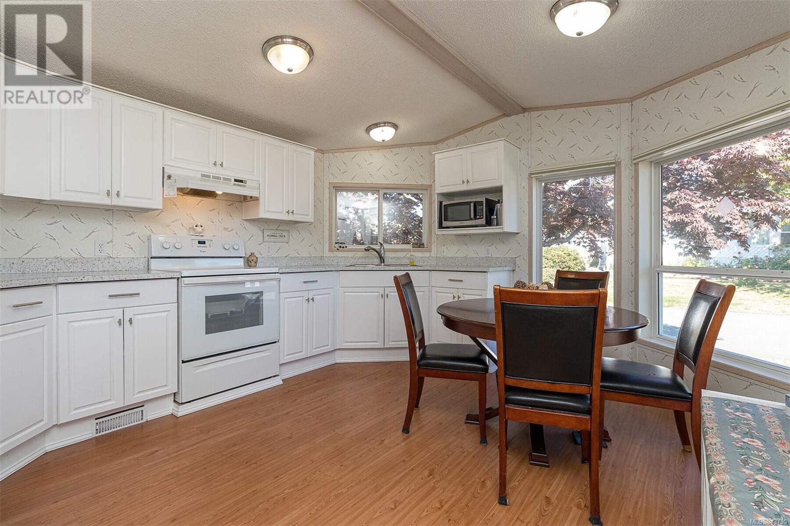 14 7109 West Coast Rd