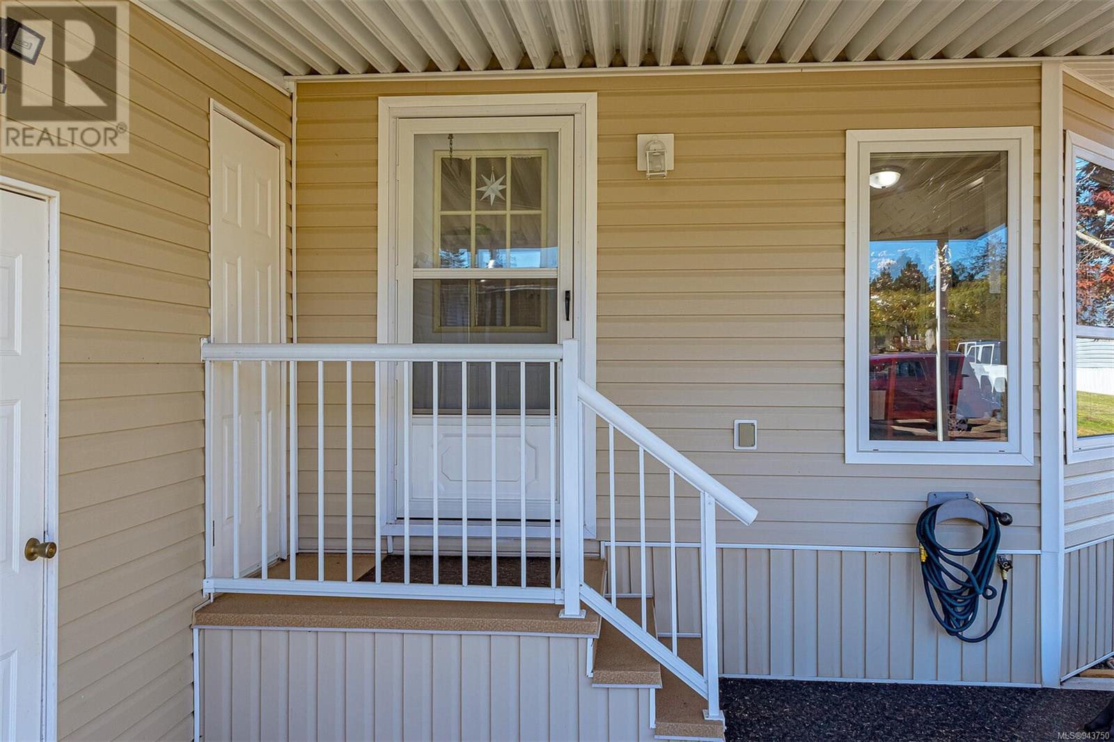 14 7109 West Coast Rd