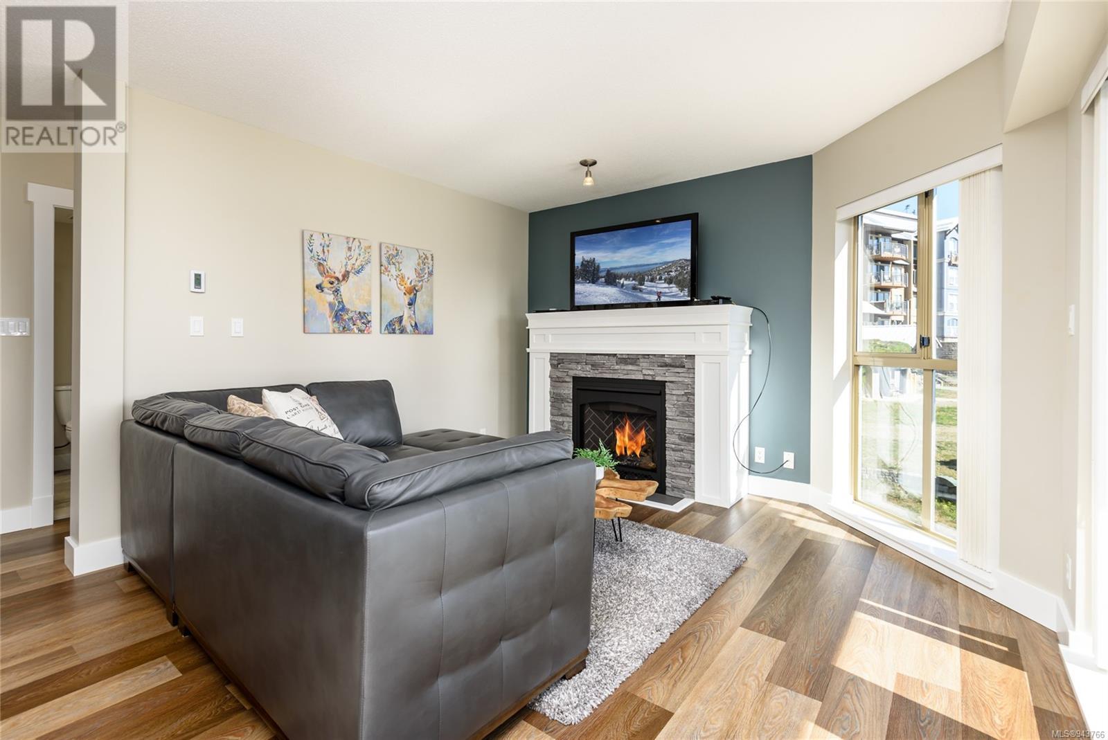 212 1290 Alpine Rd, #212