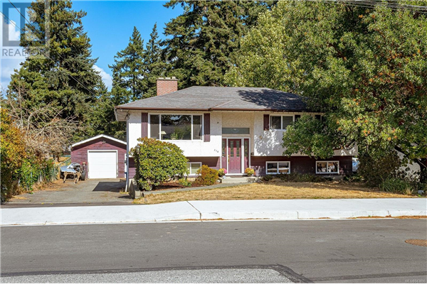 316 Benhomer Dr, Colwood