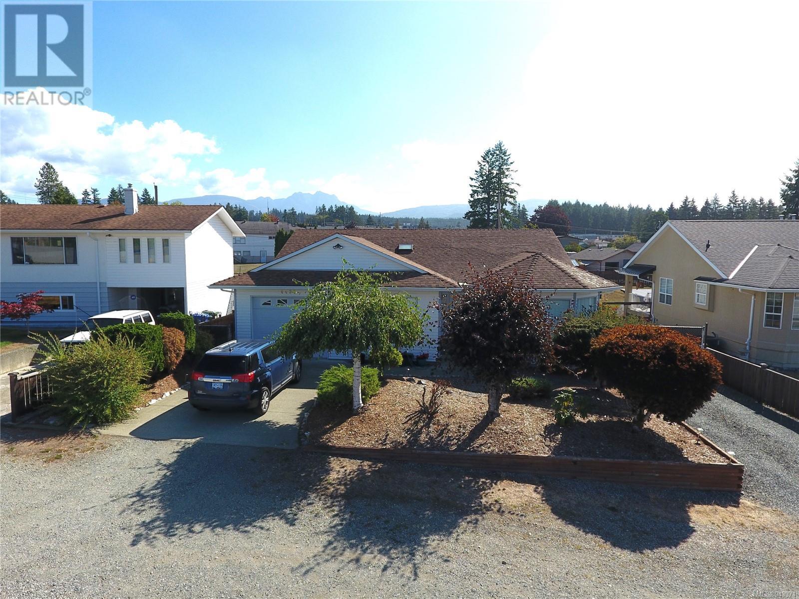 4437 Glenwood Dr