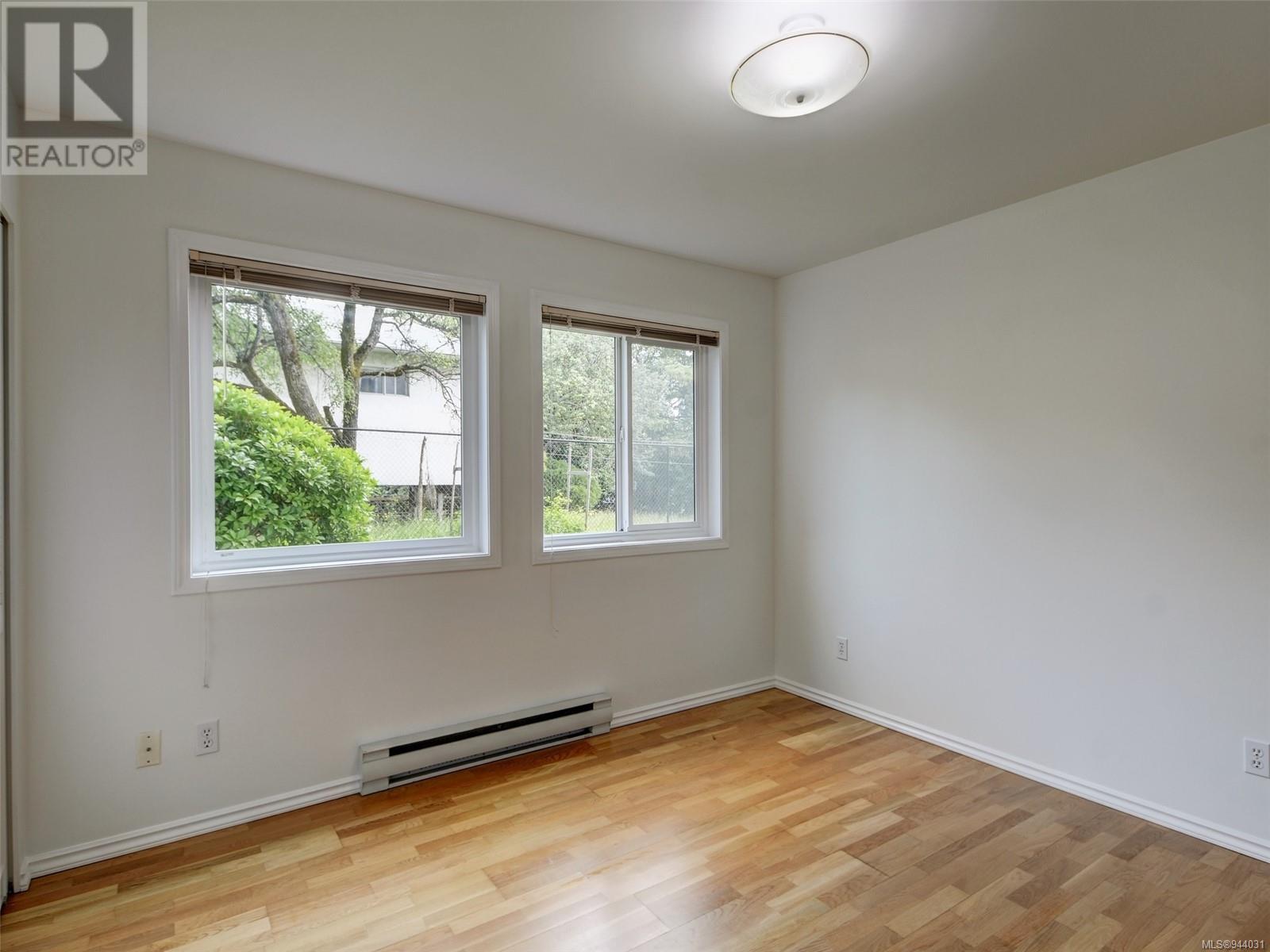 102 3215 Rutledge St, #102
