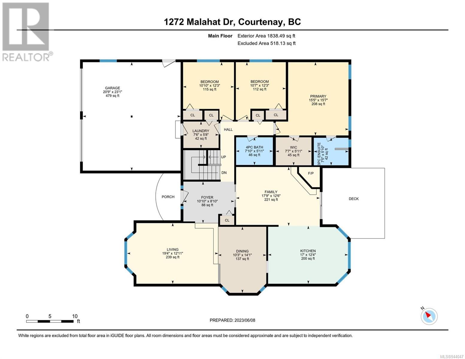 1272 Malahat Dr