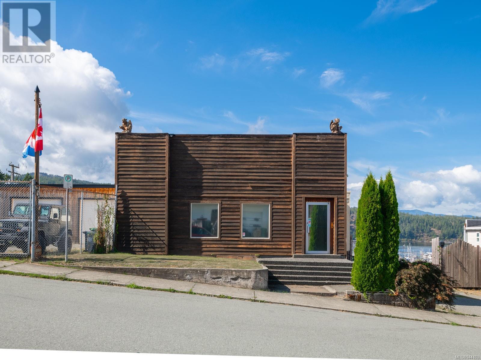 3138 2nd Ave
