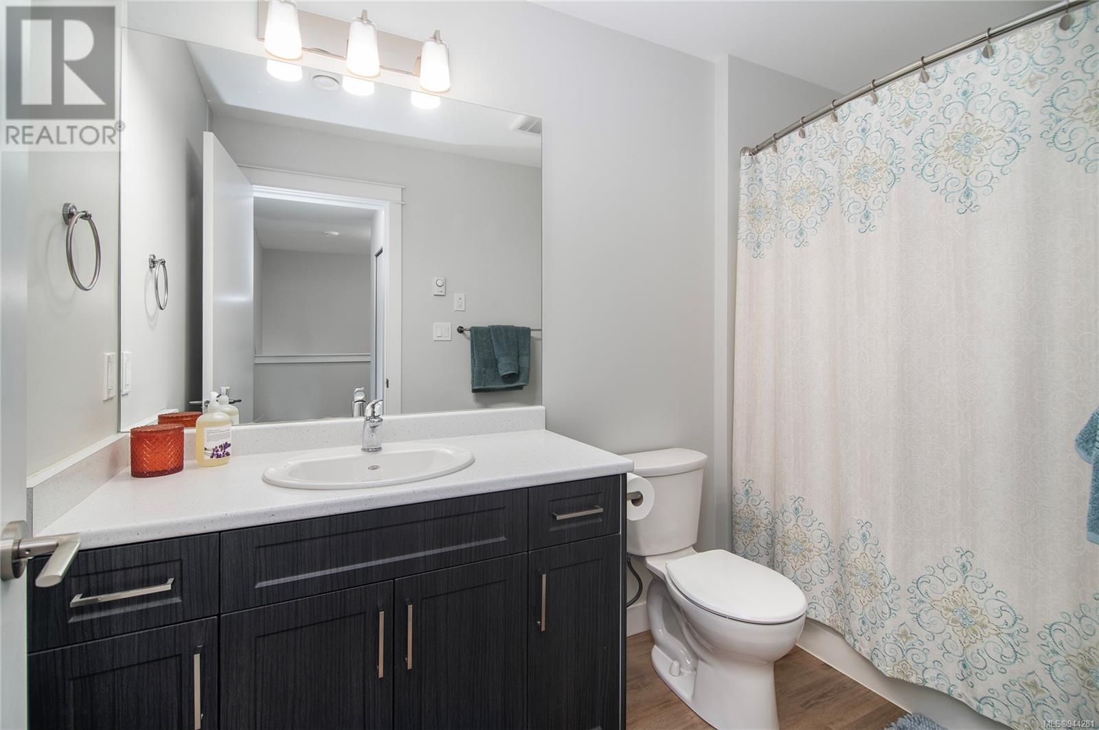 D 336 Petersen Rd, #D