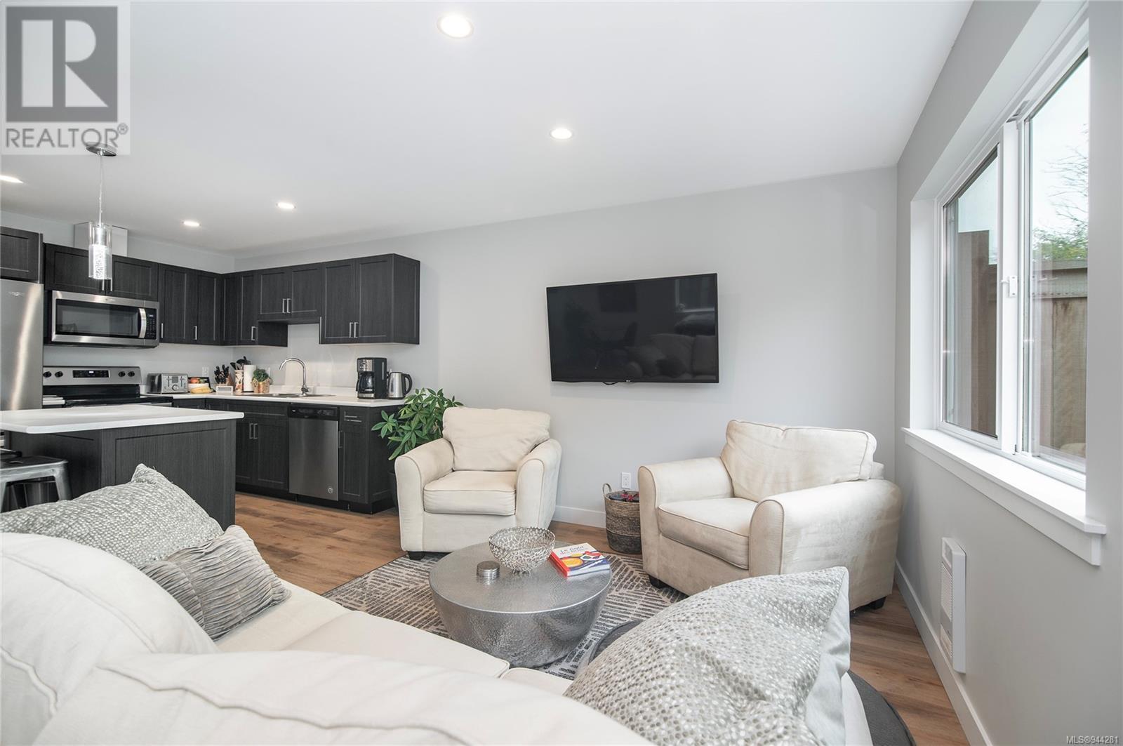 D 336 Petersen Rd, #D