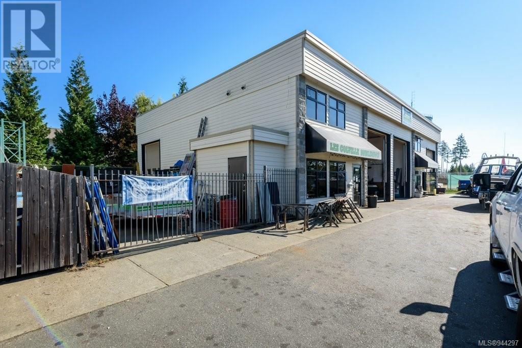 E 4644 Madrona Pl, #E
