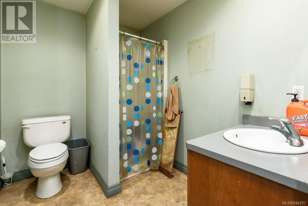 E 4644 Madrona Pl, #E