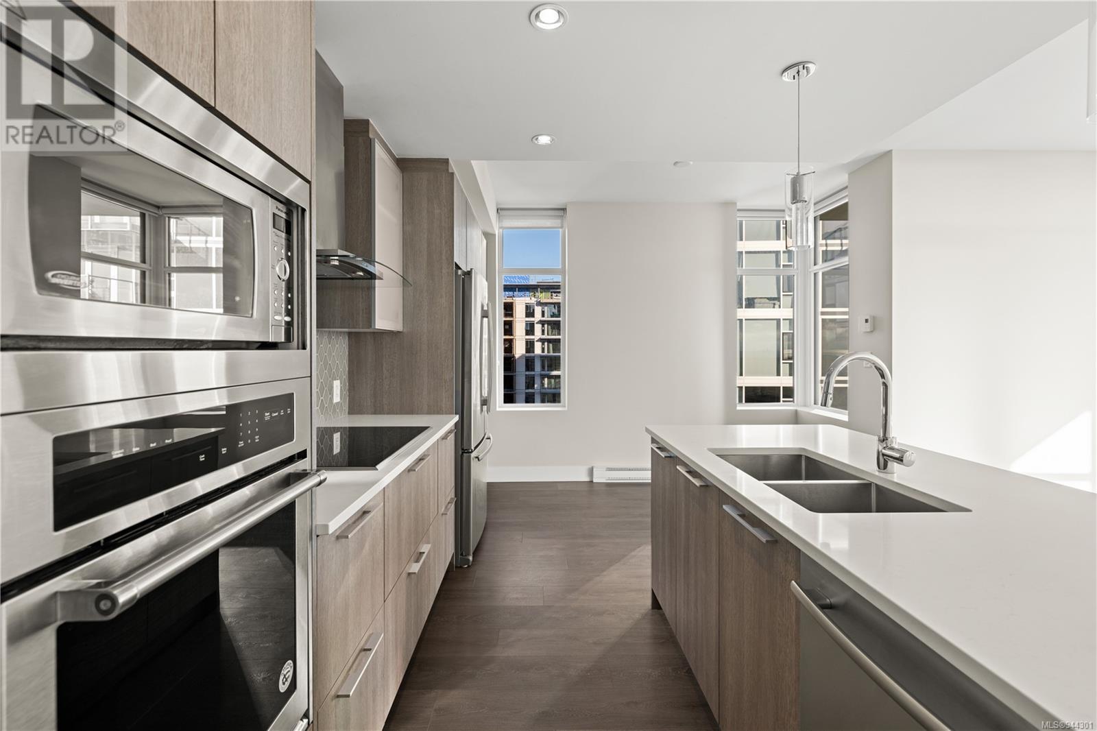 1506 960 Yates St, #1506