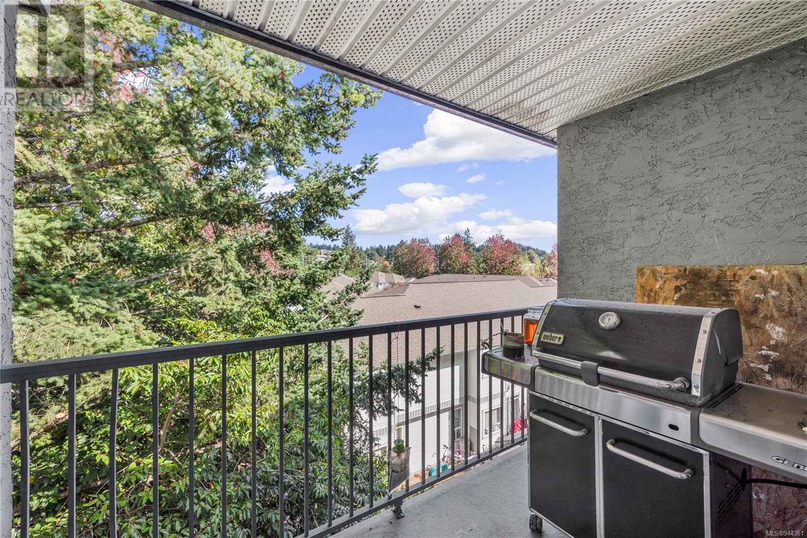 409 1050 Braidwood Rd, #409