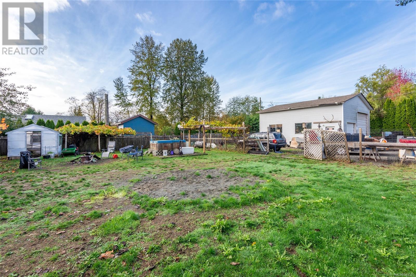 1721 Lynn Rd
