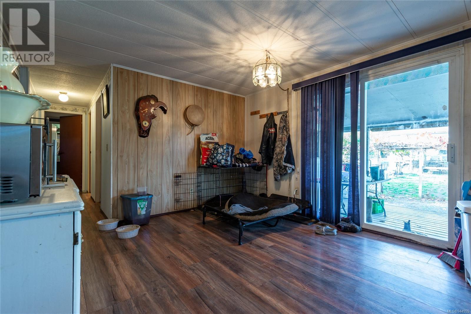 1721 Lynn Rd