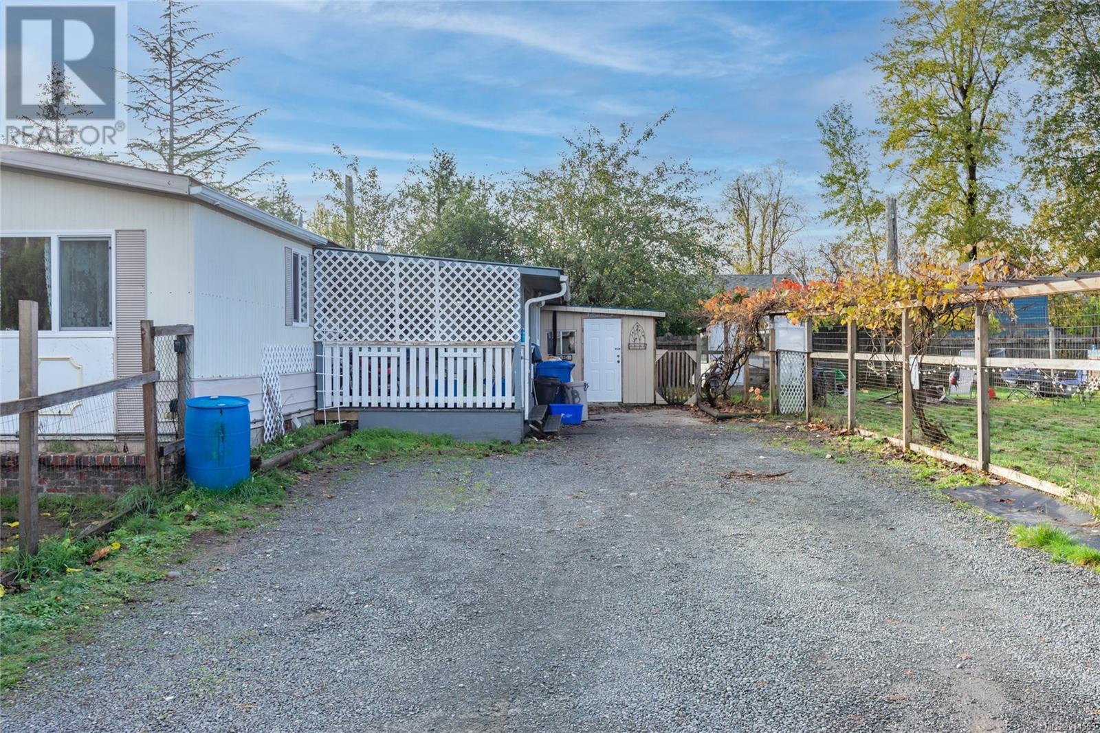 1721 Lynn Rd