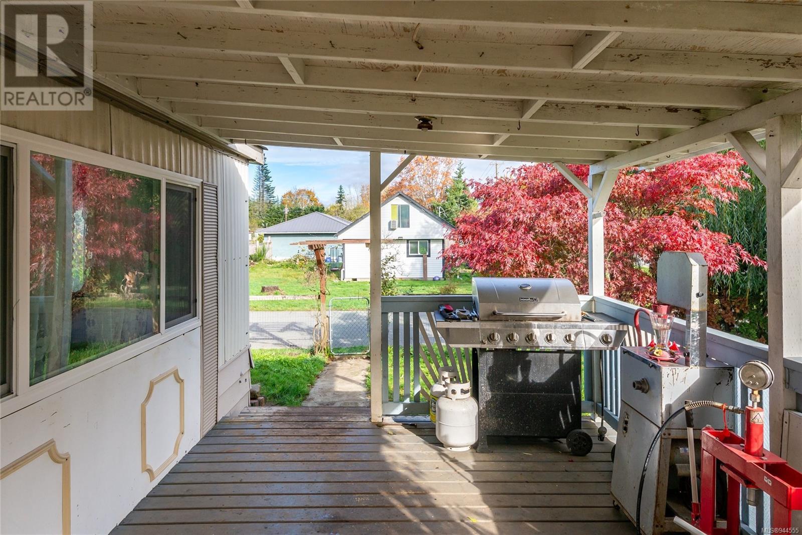 1721 Lynn Rd