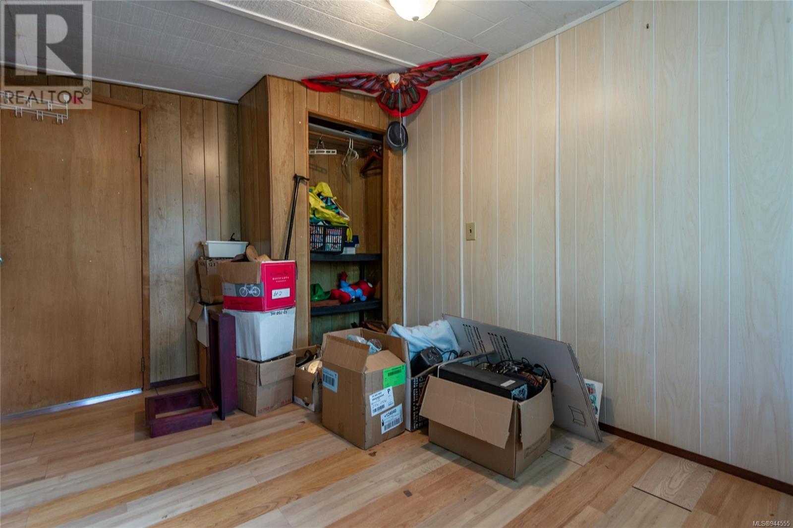 1721 Lynn Rd