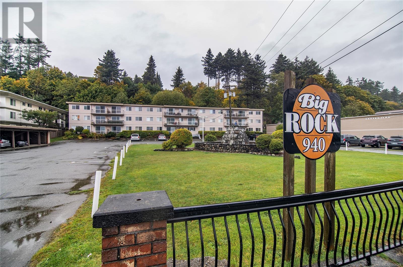 28 940 Island Hwy S, #28