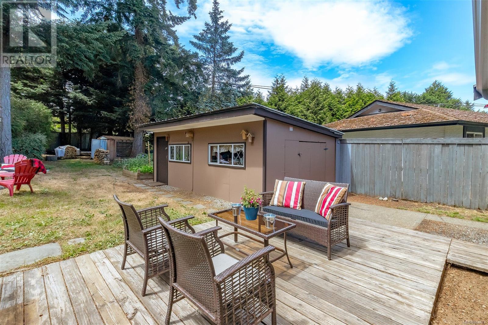 605 Hallsor Dr