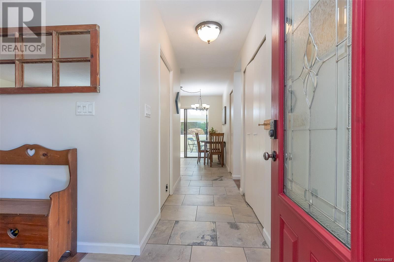 605 Hallsor Dr