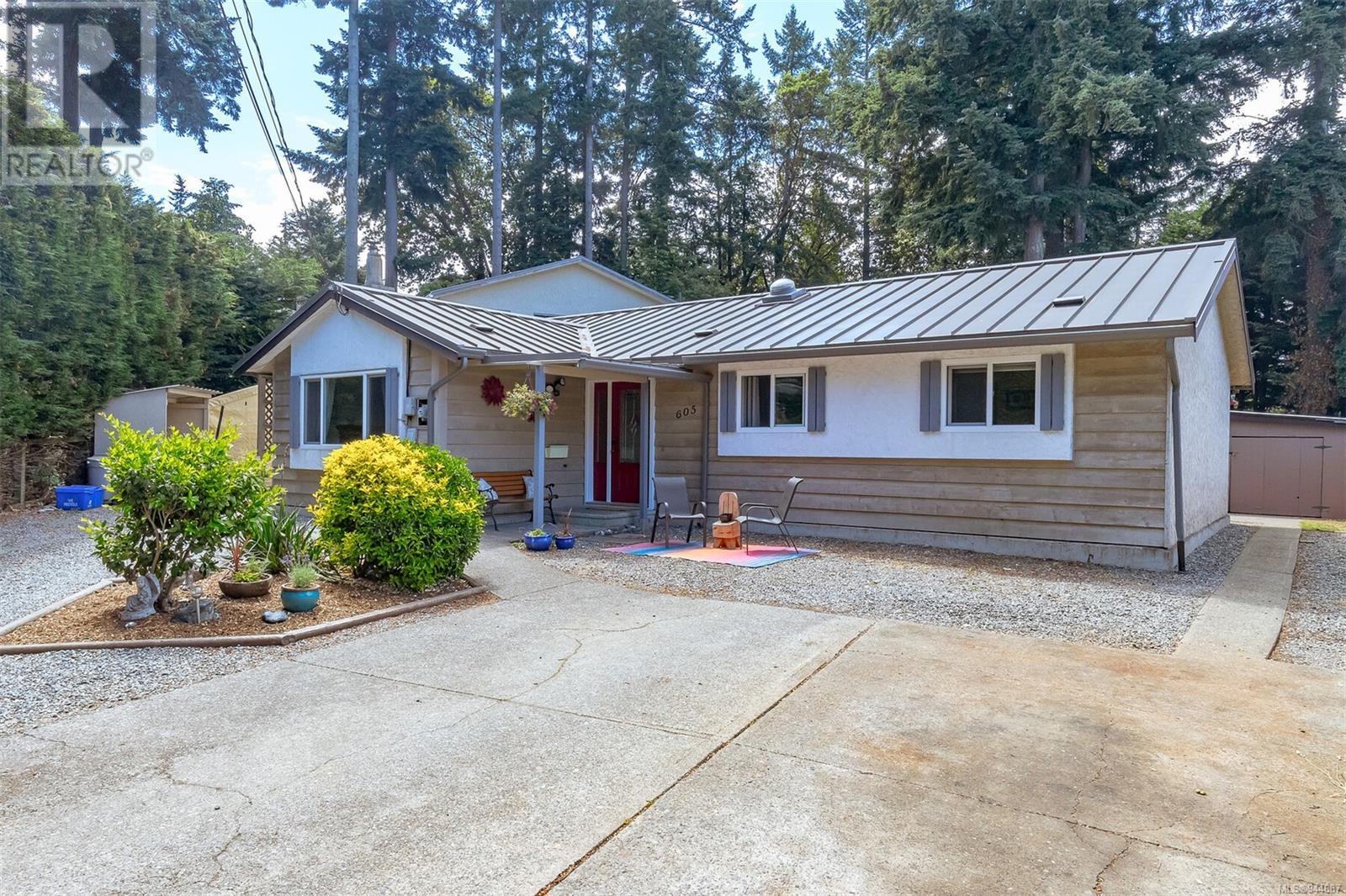 605 Hallsor Dr