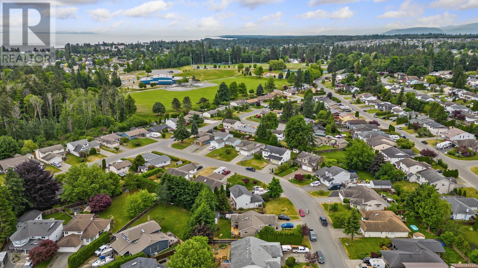 528 Jasmine Cres