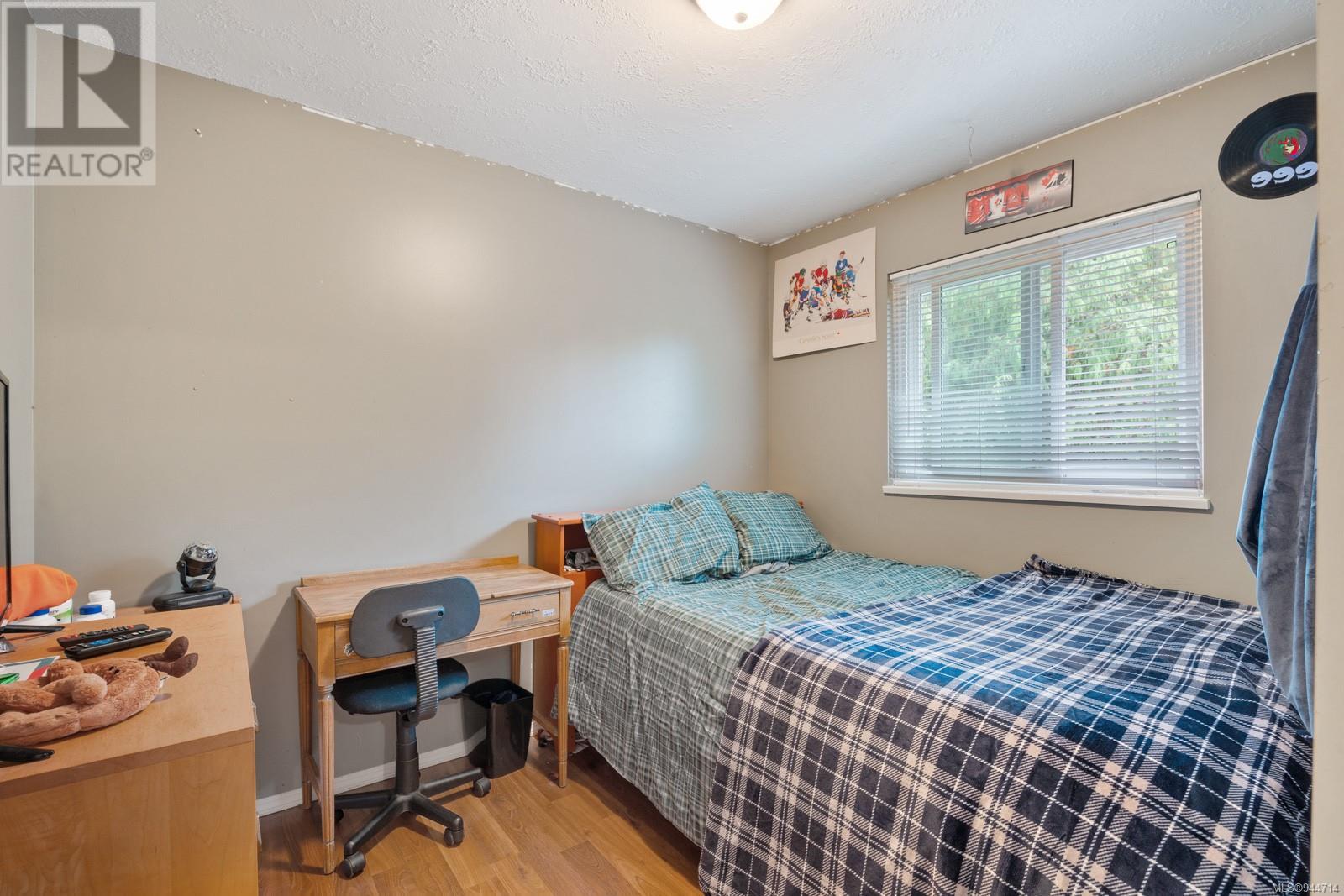 528 Jasmine Cres