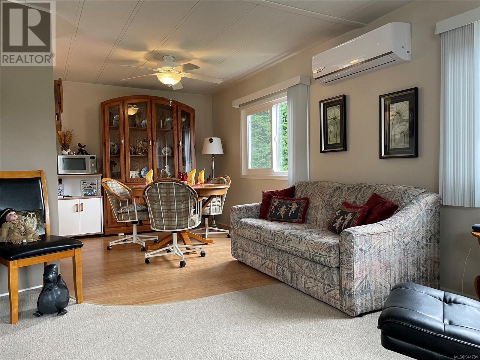 23 4935 Broughton St, #23