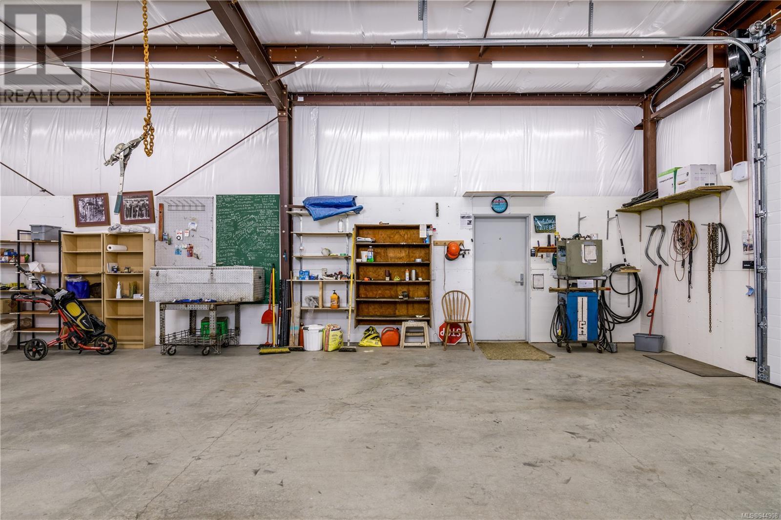 7070 Maple Park Terr