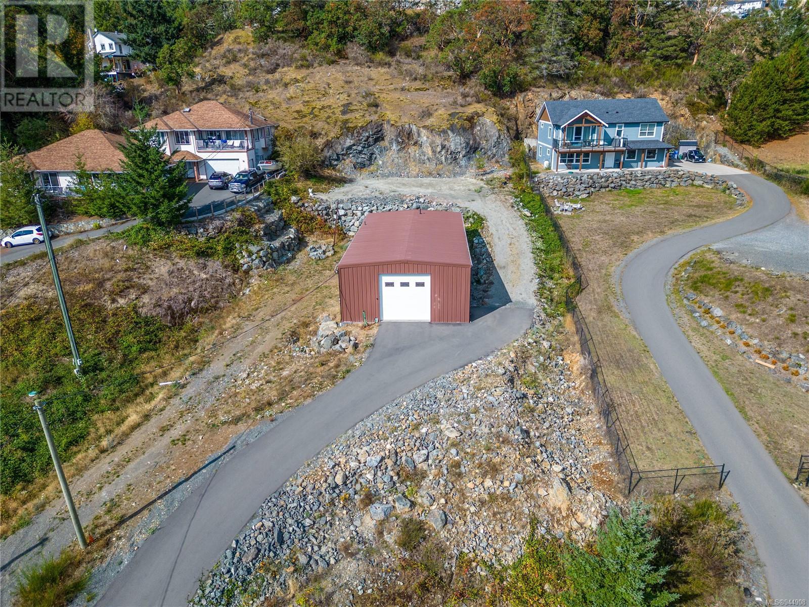 7070 Maple Park Terr