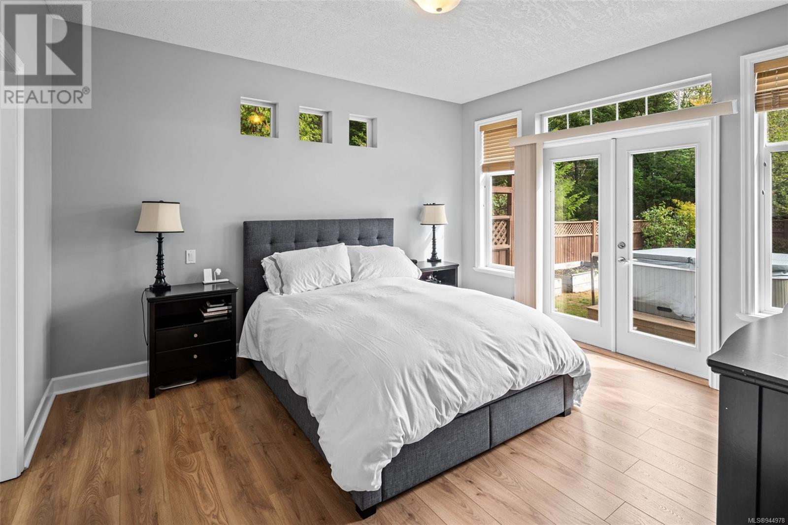 2523 Westview Terr