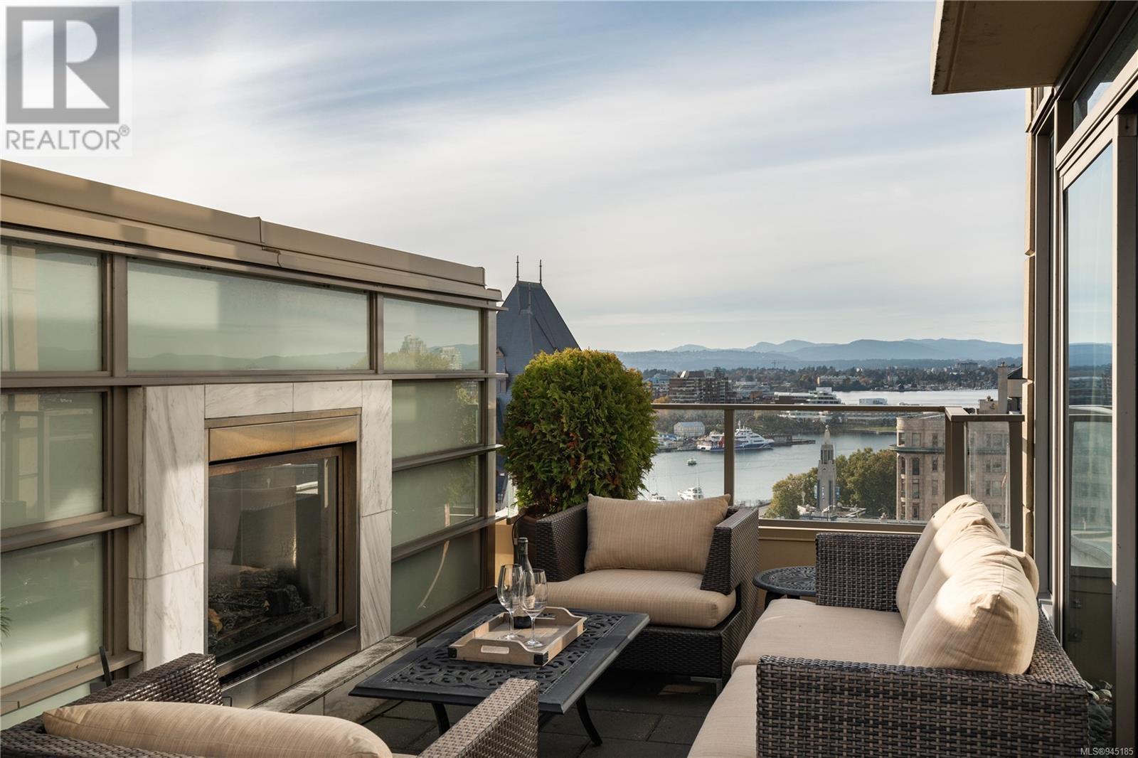 1406 707 Courtney St, #1406