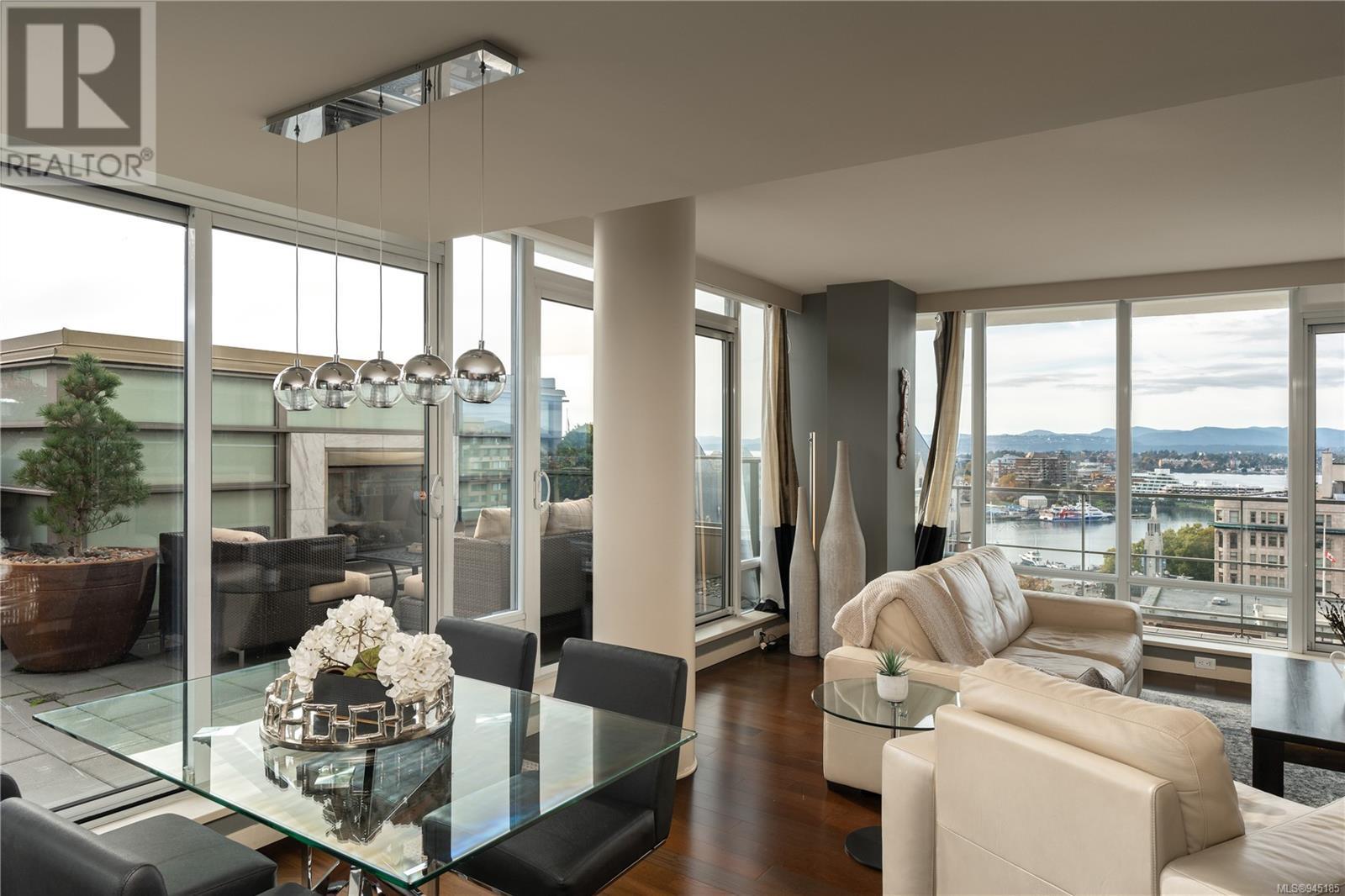 1406 707 Courtney St, #1406