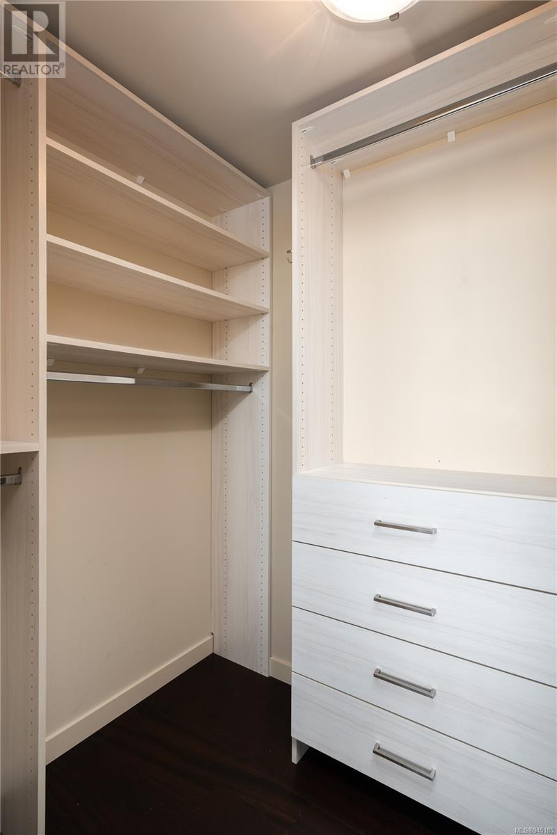 1406 707 Courtney St, #1406