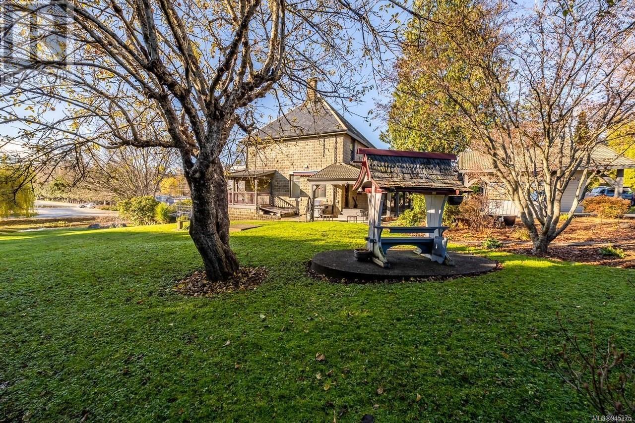 276 Sandwick Rd