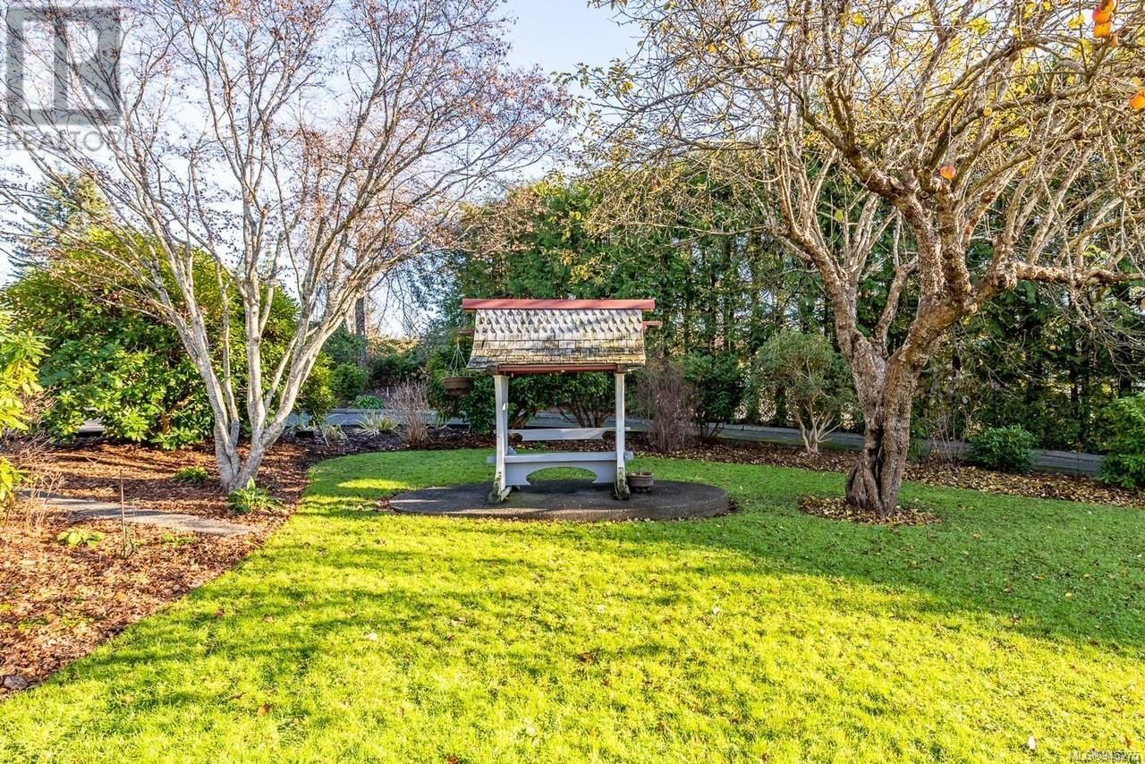 276 Sandwick Rd