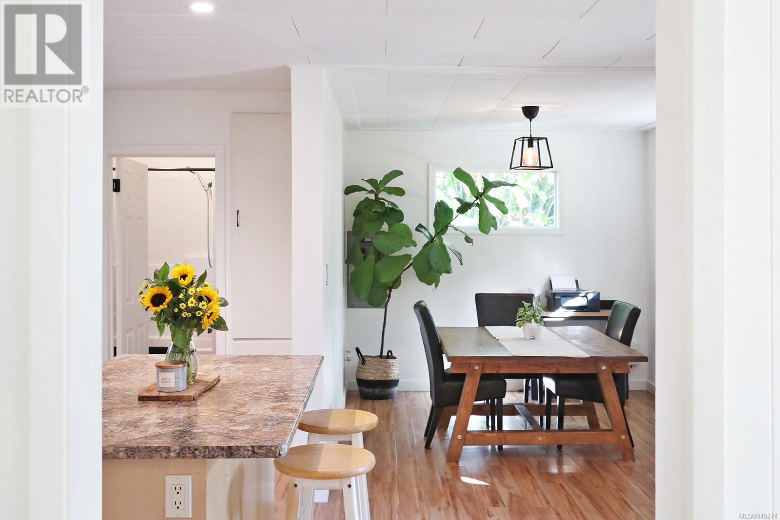 3123 Cumberland Rd