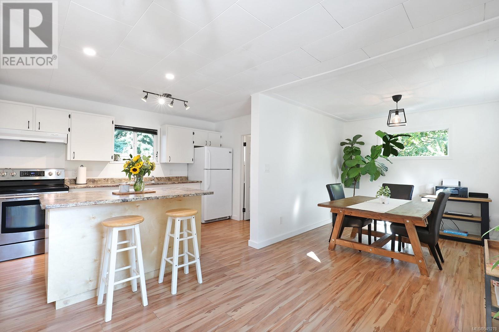 3123 Cumberland Rd